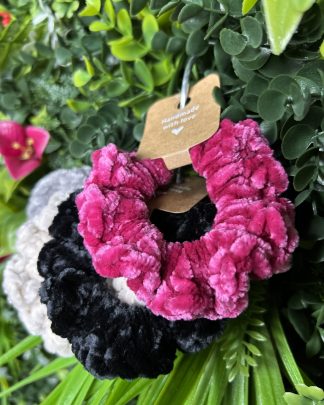 Scrunchies Crochery Magenta
